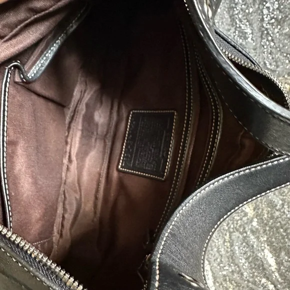 COACH Black Leather Hobo Style Shoulder Bag - Picture 10 of 17